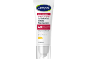 Cetaphil Redness Relieving Daily Facial Moisturizer SPF 40 (50ml)