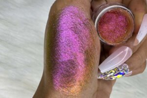 Everly Beauties Multichrome Loose Pigment Eyeshadow Series #310 Empower