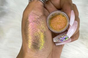 Everly Beauties Multichrome Loose Pigment Eyeshadow Series #310 Inspired