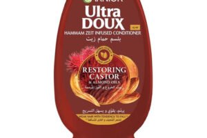 Garnier Ultra Doux Restoring Castor & Almond Oils Conditioner 360ml