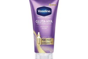 Vaseline Healthy Bright Gluta-Hya Serum Burst Lotion Spotless Glow 300ml