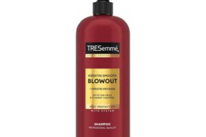 Tresemme Keratin Smooth Blowout Shampoo 828ml