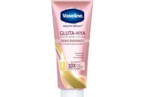 Vaseline Gluta-Hya Dewy Radiance Serum Burst Lotion 290ml